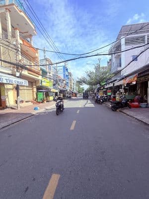 Nhà Nát Mặt Tiền Bông Sao 150m2, Có Lối Đi Hiện Hữu CHDV. Giá 13 Tỷ