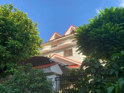 CHO THUÊ BIỆT THỰ, KDC KHANG ĐIỀN, NGANG 8M GIÁ 33TR NGUYÊN CĂN