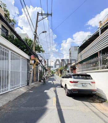 BÁN GẤP NHÀ HẺM XE HƠI VF3 ĐƯỜNG SỐ 10, DT:58,1M2, NGANG 4,3 MÉT