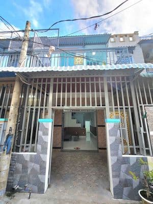 bán nhà lầu 60m2 đồng sỡ huư cách cây xăng tân kim 1km