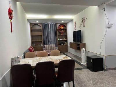Em cần bán căn hộ cao cấp Tầng 1 không phụ thuộc thang máy