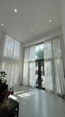 Cho thuê mặt bằng kinh doanh/văn phòng căn góc đối diện chợ Bình Khánh
