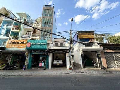Căn Góc 3 Mặt Tiền Nguyễn Đình Chiểu Có Cửa Sau