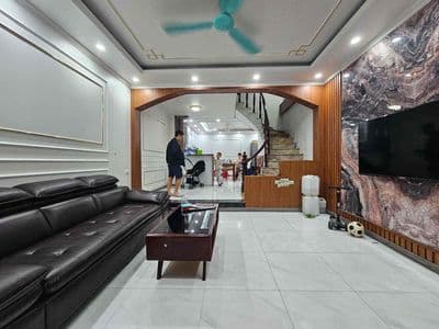 BÁN NHÀ PHỐ TRIỀU KHÚC 4 tầng- 44m2-mt4.3m- nhỉnh 10 tỷ