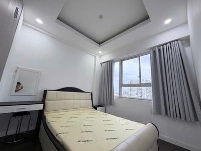 2pn/2wc 16tr5 full nội thất ở ngay cc The Botanica căn góc thoáng