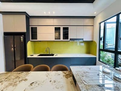 BÁN GẤP 4X16 5 5 TẦNG THANG MÁY 9.X ty