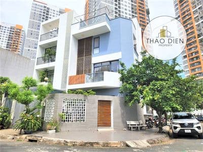 Villa căn góc 2 mặt tiền thiết kế hiện đại 3 lầu 5 phòng giá siêu hời