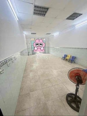 (12tr) Cho Thuê Mặt Bằng Ngay Sát Đỗ Xuân Hợp- Gần Chợ Sầm Uất Plb-Q9