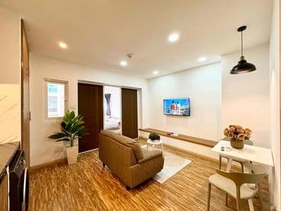 CHÍNH CHỦ CHO THUÊ CĂN HỘ 1 PHÒNG NGỦ, BAN CÔNG, MÁY GIẶT RIÊNG