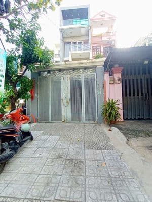 Mặt tiền đường Vành Đai Trong - Khu Tên lửa -4 Tầng