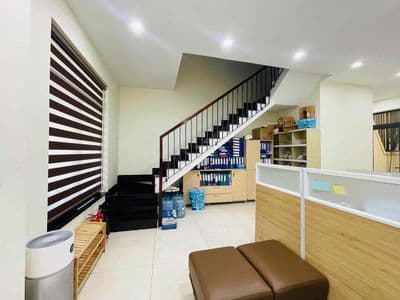 Cho thuê nhà phố KDC cao cấp 4 tầng, vừa ở vừa làm vp