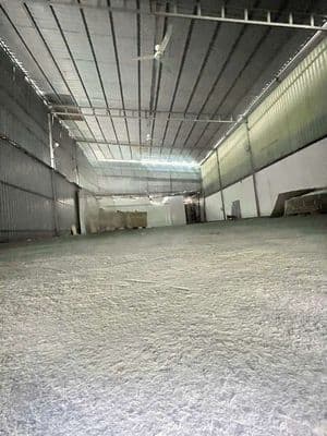 Cho thuê kho xưởng bình tân 300m2, đường cont, điện 3pha, giá 20tr