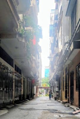 Bán nhà phân lô Trung Kính 63m², 5 tầng, gara ô tô, 23 tỷ