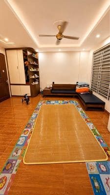 Bán nhà lô góc Kim Giang, 40m2, 5 tầng, ô tô, 11 tỷ