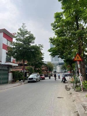 Nhà đẹp 118m, Thang máy, Ô tô tránh, Xuân Đỉnh, 30 tỷ