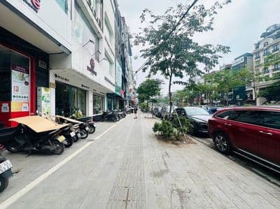 Nhà Xây Mới 6 Tầng Thang Máy Mặt Tiền Rộng Đống Đa >10 Tỷ