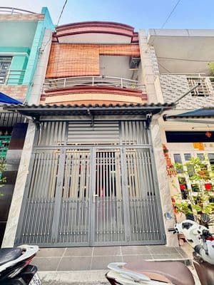 CẦN BÁN NHÀ HẺM XE HƠI LÝ THÁNH TÔNG - TÂN PHÚ