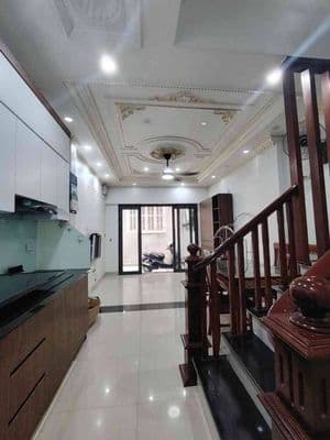 Nhà Hoàng Như Tiếp, Bồ Đề 36m, 5 tầng gần viện Tâm Anh