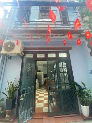 Nhà Ngọc Thụy 39m2 ô tô 7 chỗ 8.9 tỷ