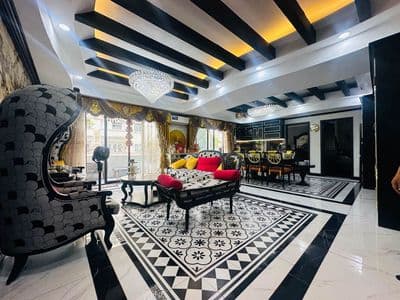 Bán căn hộ hạng sang mặt phố Hàm Nghi, Mỹ Đình, full nội thất