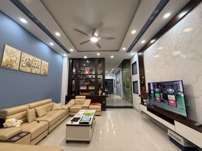 Nhà KDC Centana, Long Trường – Dt 100m² (5 x 20) x 4 tầng – 5PN