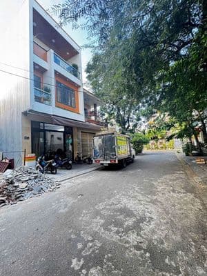 Lô đất mặt tiền Thanh Khê cách biển chỉ 50m, vuông vức, ngang 5m