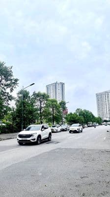 Nhà Phân Lô Dương Nội, Hà Đông, Vỉa hè rộng, ô tô đỗ cửa