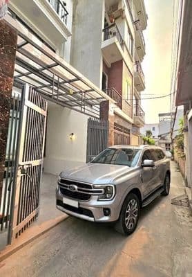 Bán nhà Thạch Bàn, Long Biên, ô tô đỗ cửa, 68m2, 4T, 10.2 tỷ