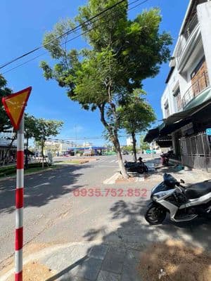 Đất Tặng Nhà Cấp 4 _ Kiệt Xe Máy PHAN HÀNH SƠN _ Mỹ An