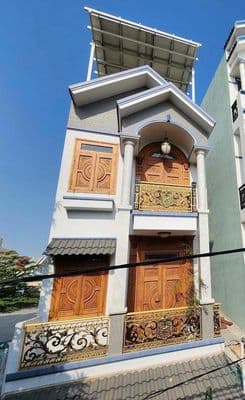 Chính chủ bán nhà siêu đẹp toàn ghỗ Gõ Đỏ 74m2 nhỉnh 6 tỷ