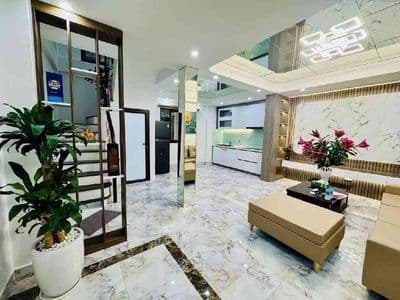 Nhà Trần Khát Chân 4 tầng giá 7 tỷ