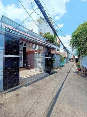 Nhà cấp 4 sân ô tô gần 94m² Dĩ An, Bình Dương