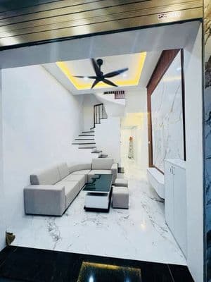 Nhà phố Tân Mai, 32m², nhỉnh 6 tỷ