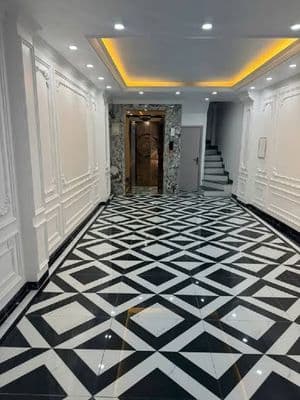 Bán nhà mặt phố Yên Lạc, Hai Bà Trưng, 7 tầng, 26 tỷ