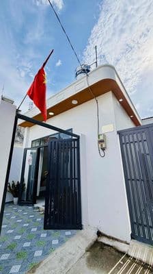 kẹt tiền bán gấp trong 10 ngày nhà shr Hóc Môn 7,2x16m