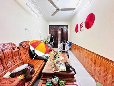 Nhà mới xây 4 tầng Lê Văn Hiến, gần Học Viện Tài Chính, 8.9 tỷ