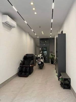 Nhà đẹp 6 tầng có thang máy, kinh doanh, ô tô, Long Biên