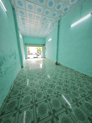 Nhà mặt tiền khu bình phú - 3 tầng - 2pn .
