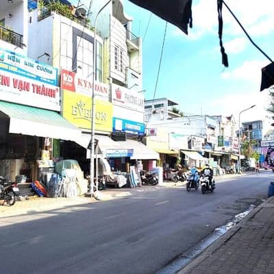 Bán nhà mặt tiền chợ Nguyễn Thái Học, Dĩ An, Bình Dương