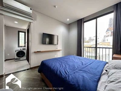 Căn hộ Studio tách bếp ban công full nội thất Thành Thái Quận 10