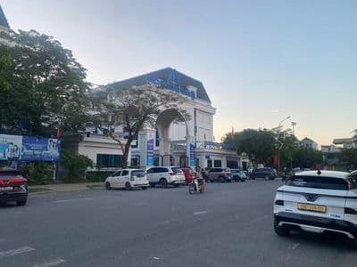 Nhà đẹp giá rẻ gần chợ Cổ Dương, Đông Anh - Ô tô ngủ sân
