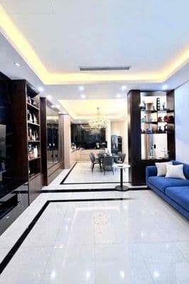 Bán nhà ngõ 175 Lạc Long Quân 120m2 ô tô vào nhà kinh doanh 36.5 tỷ