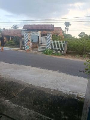 Chính chủ cần bán đất thổ cư có nhà cấp 4 tại mê pu