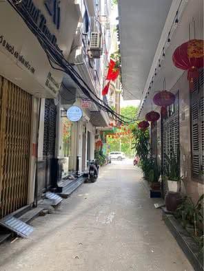 Nhà bán Nguyễn Đình Chiểu, 35m2, 4 tầng, 10 tỷ