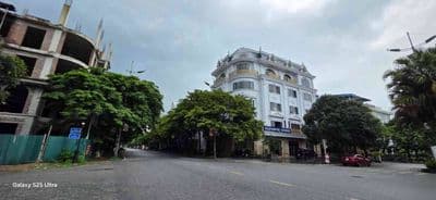 Bán đất đô thị Từ Sơn, 85m2, nở hậu, gần chợ