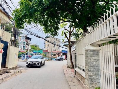 Bán nhà 4 tầng Vĩnh Yên 140m2 6 tỷ