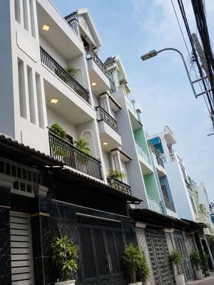 Bán nhà đường âu cơ hxh (3x 10m x 2 tầng )giá : nhỉnh 3 tỉ tl