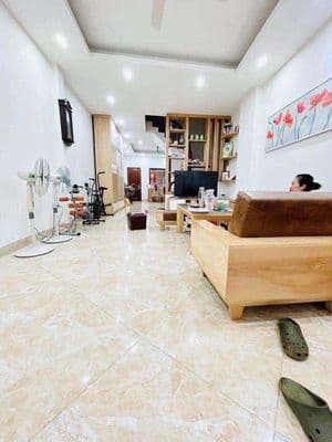 Linh Lang, xây mới, ngõ thông, trước nhà 3m, full nội thất, an ninh