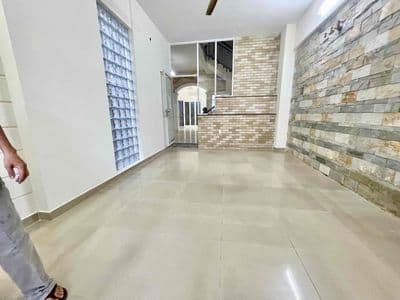 Mặt tiền khu dân cư sơn mới 100% xe hơi vô nhà