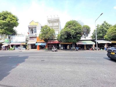 Nhà 252m mặt tiền sầm uất Nguyễn An Ninh p. Dĩ An